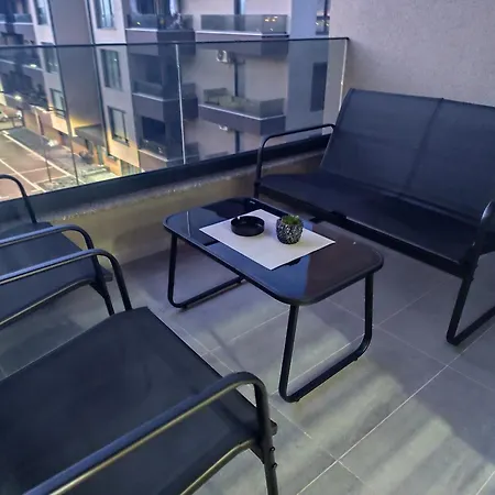 Appartement Kael Apartment-near Airport Skopje